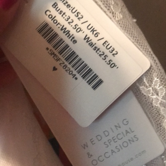 Dress - Picture 6 of 6